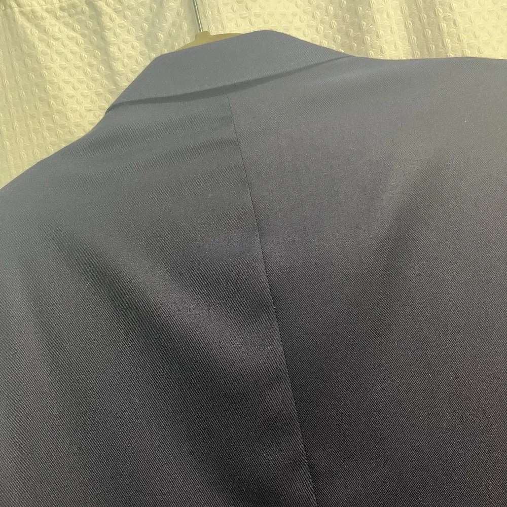Loro Piana men's Navy Blue Cashmere cloud Blazer Gold Buttons luxury